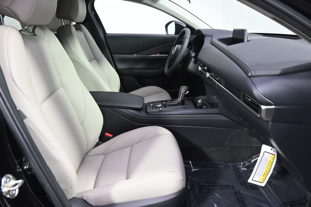 New 2026 MAZDA CX-30 AWD 2.5 S w/ Select Sport Pkg image 16