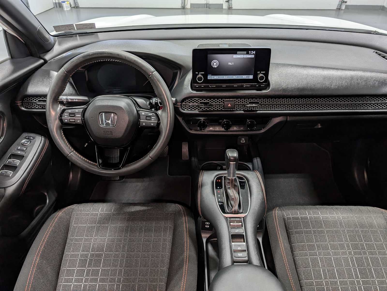 Certified 2024 Honda HR-V Sport image 17