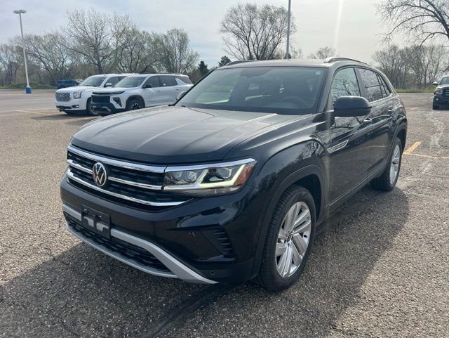 Used 2020 Volkswagen Atlas Cross Sport SE w/ Panoramic Sunroof Package AWD/4WD image 4
