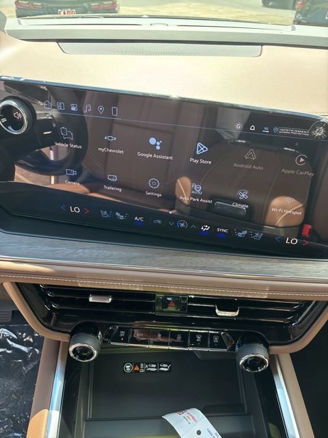 New 2026 Chevrolet Suburban High Country AWD/4WD image 17