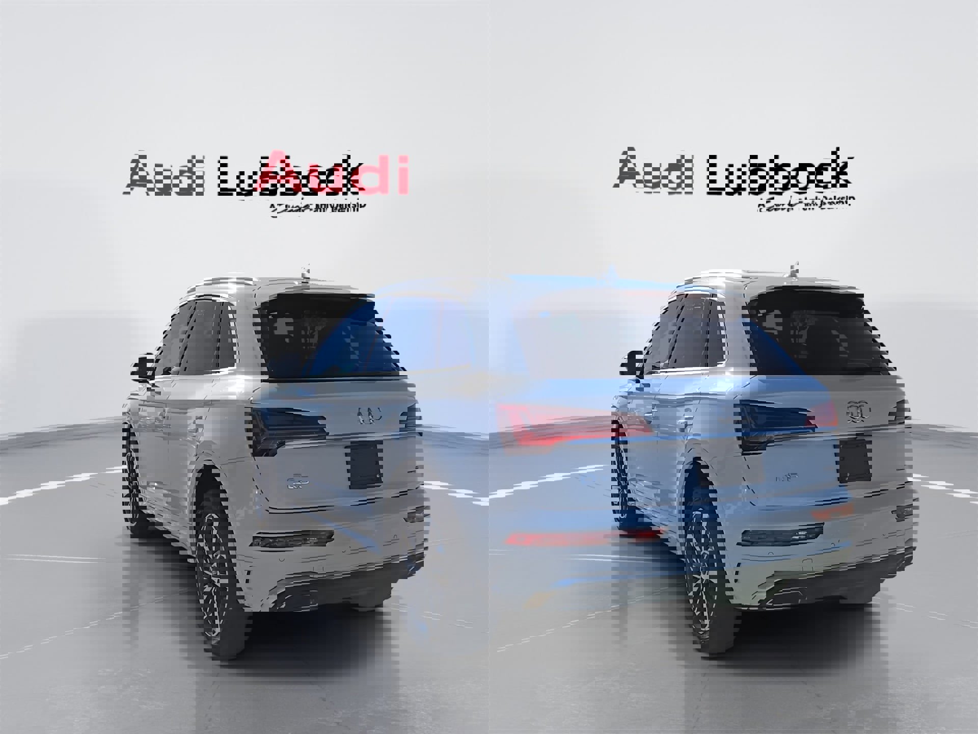 Certified 2024 Audi Q5 2.0T Premium w/ Convenience Package image 7