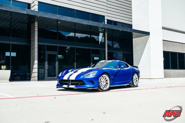 Used 2013 SRT Viper GTS w/ GTS Laguna Interior Pkg RWD image 46