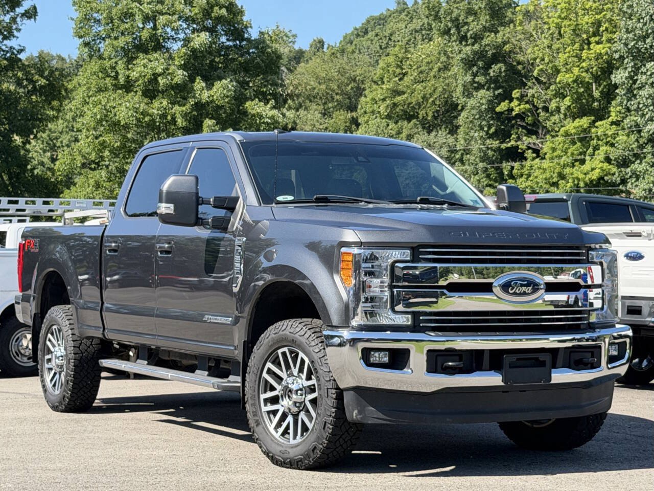 Used 2017 Ford F250 Lariat w/ Lariat Ultimate Package AWD/4WD image 1