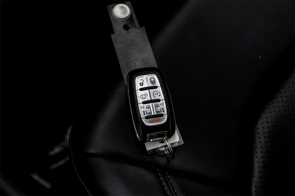 Used 2020 Chrysler Voyager Lxi image 58