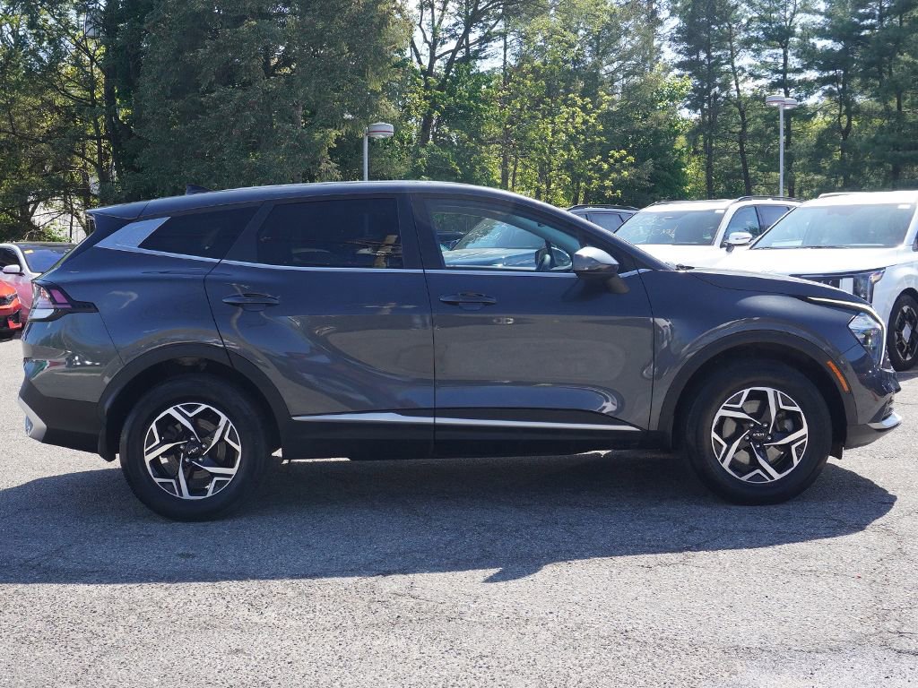 Used 2023 Kia Sportage LX AWD/4WD image 16