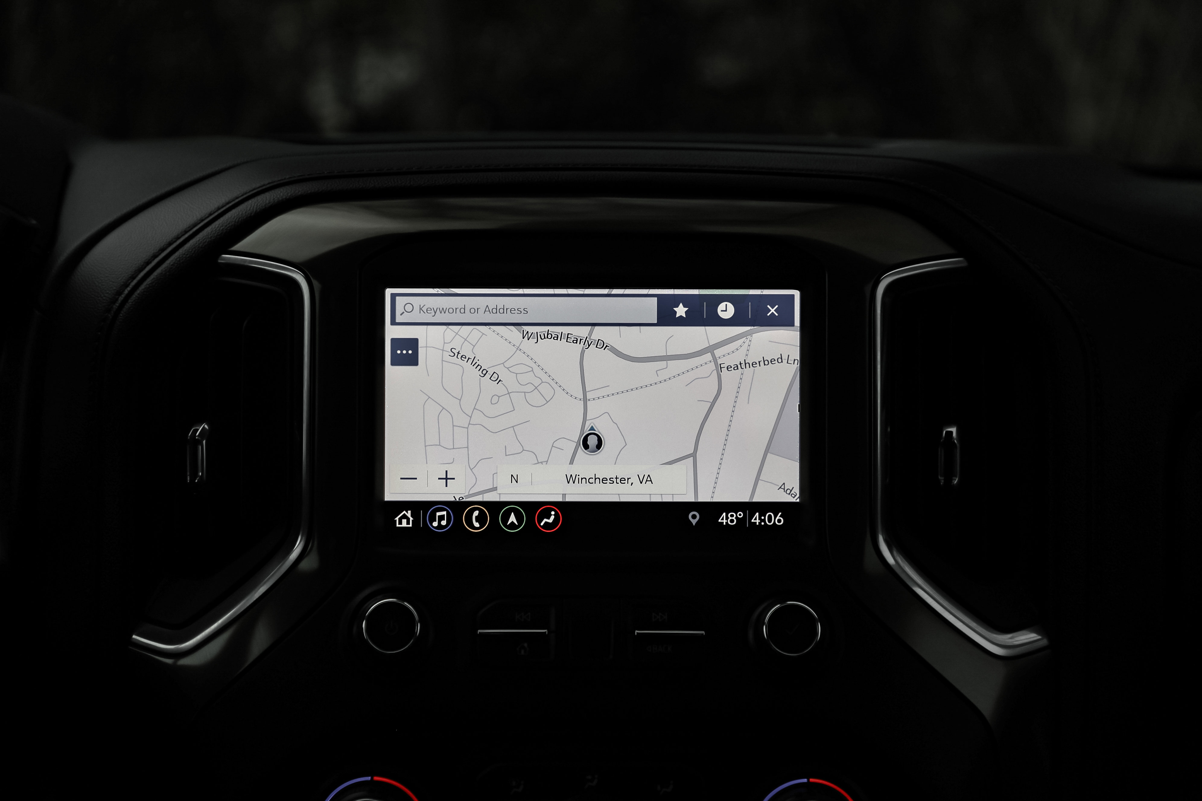 Used 2019 Chevrolet Silverado 1500 High Country w/ Technology Package image 40