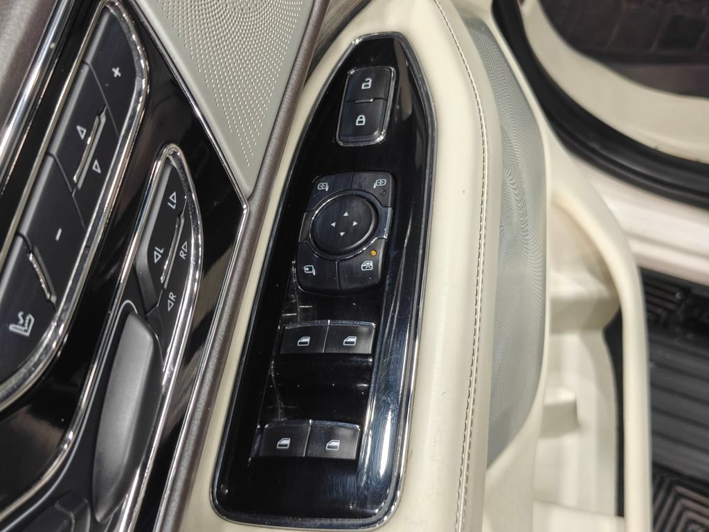 Used 2019 Lincoln Navigator Black Label w/ Cargo Package AWD/4WD image 78