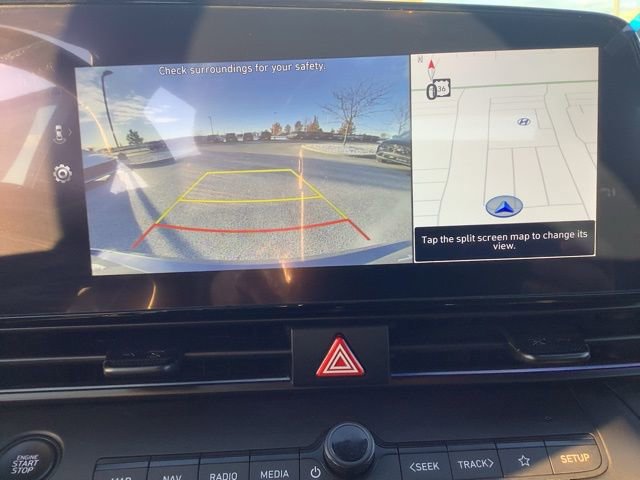 Certified 2025 Hyundai Elantra SEL image 15