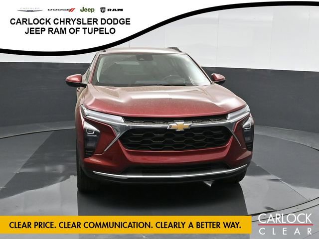 Used 2025 Chevrolet Trax LT w/ Driver Confidence Package image 6