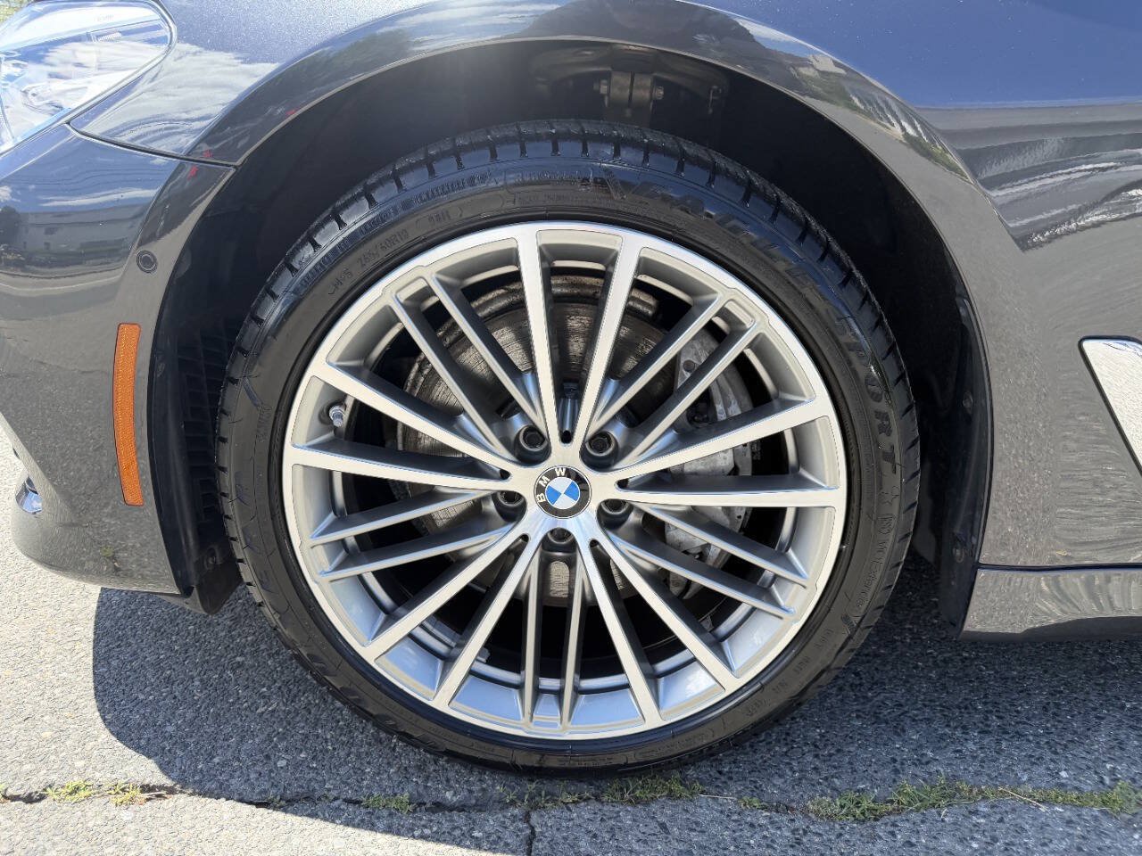 Used 2020 BMW 540i xDrive AWD/4WD image 11