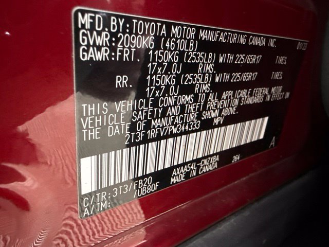 Certified 2023 Toyota RAV4 LE AWD/4WD image 28