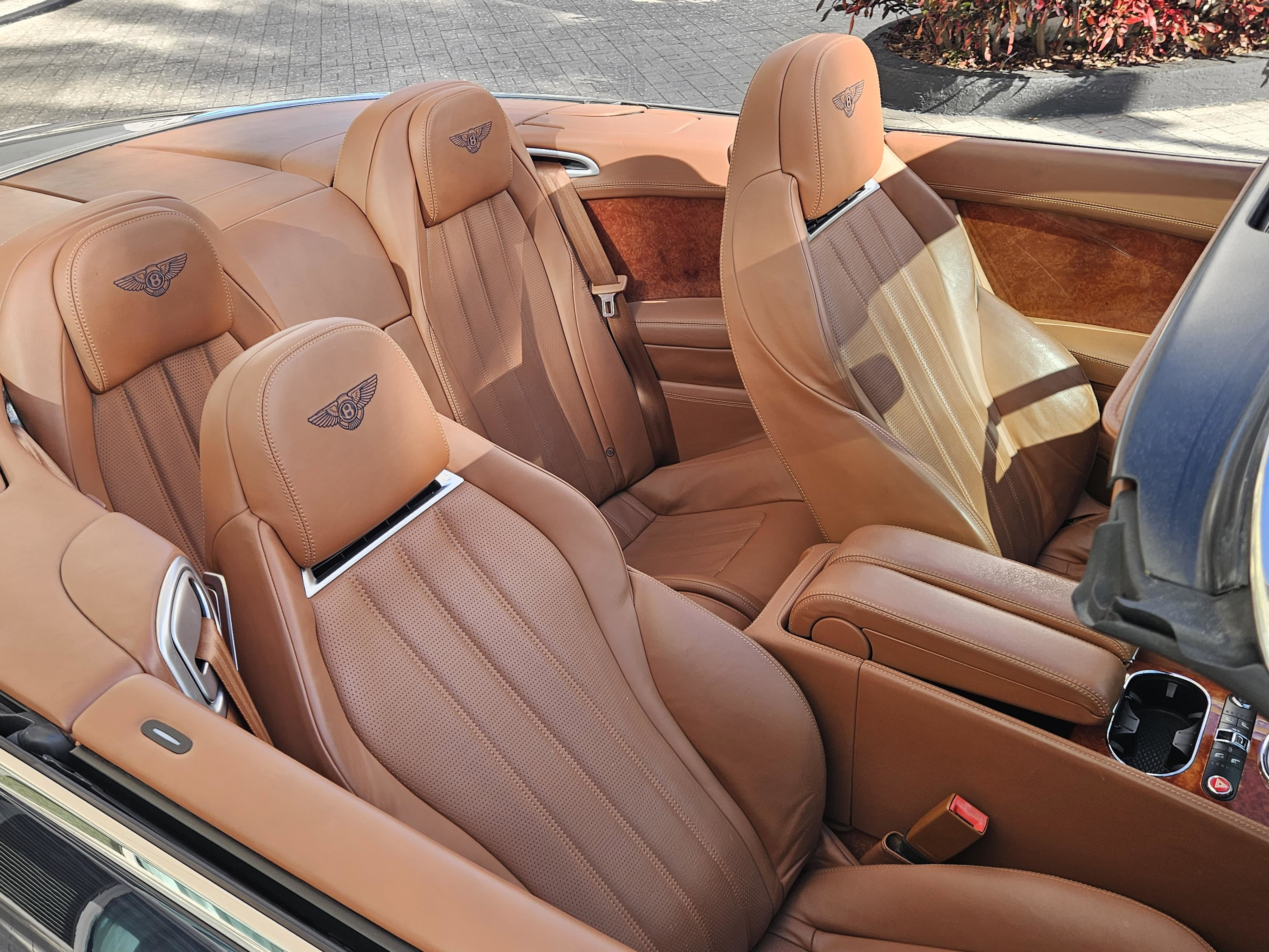 Used 2014 Bentley Continental GT image 2