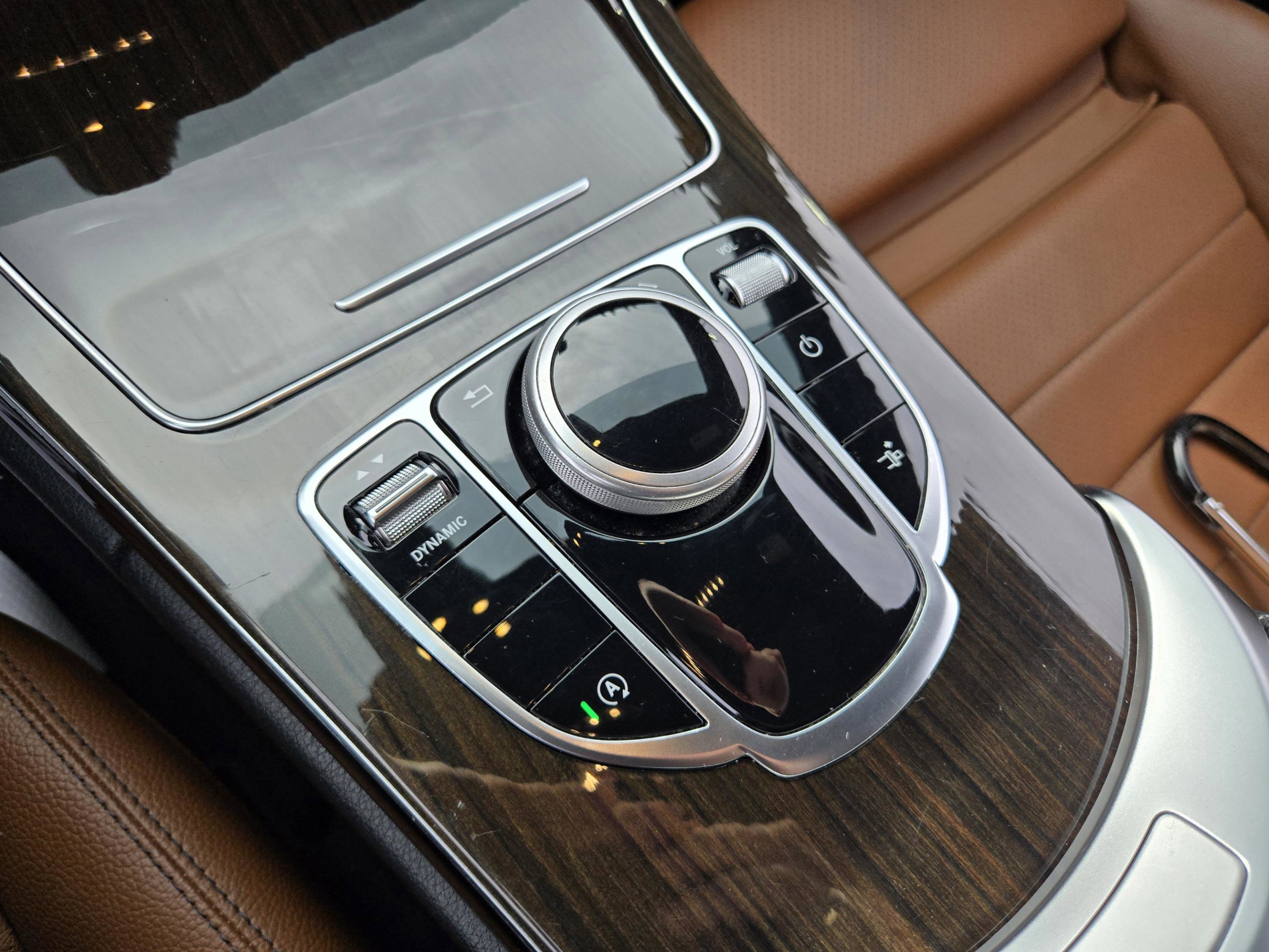 Used 2020 Mercedes-Benz C 300 4MATIC Coupe image 9
