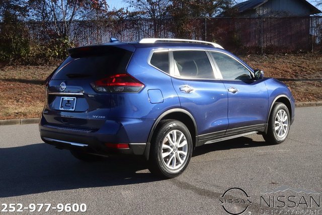 Used 2018 Nissan Rogue SV image 5