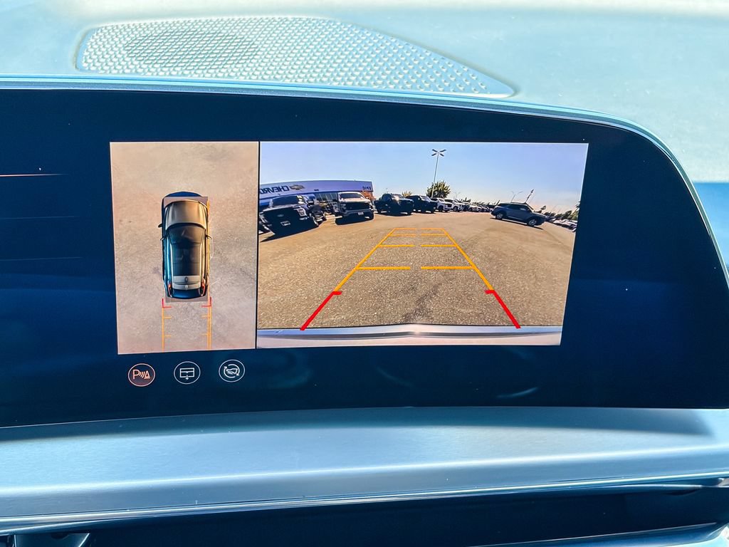 Certified 2024 Cadillac Lyriq Luxury RWD image 43