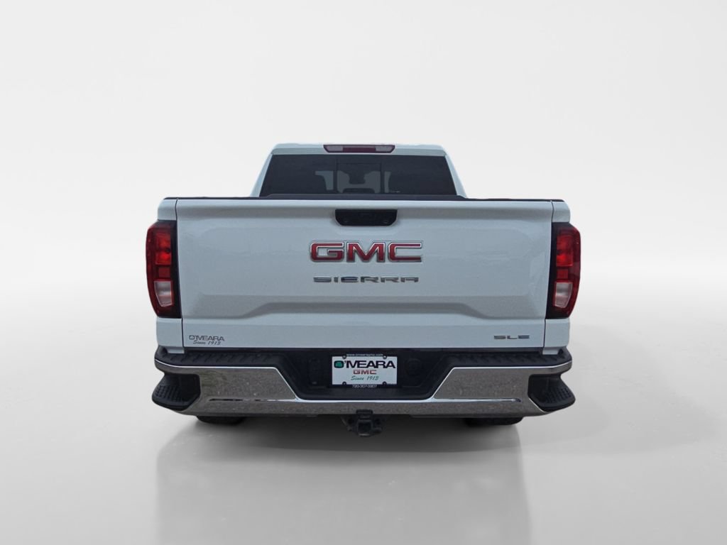 Used 2024 GMC Sierra 1500 SLE w/ Preferred Package AWD/4WD image 4