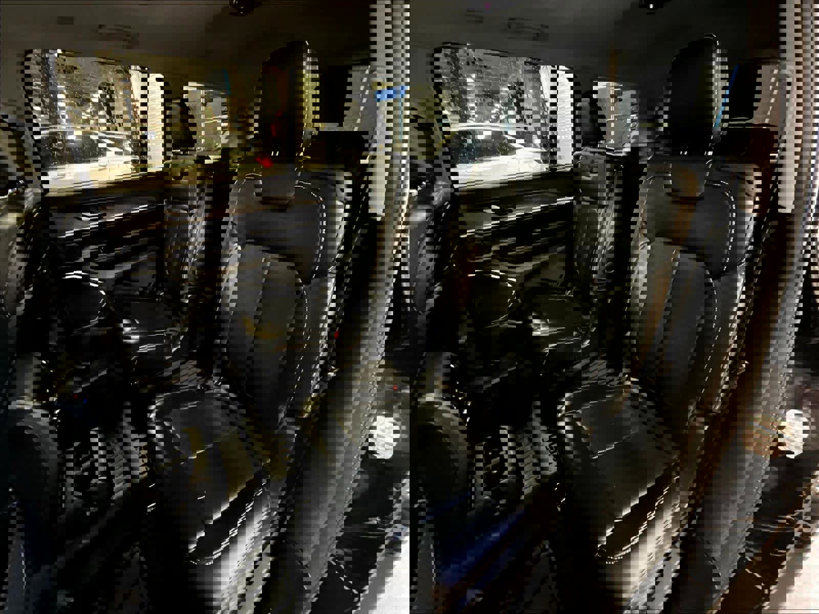 Used 2021 Jeep Grand Cherokee L Limited w/ Luxury Tech Group II AWD/4WD image 15