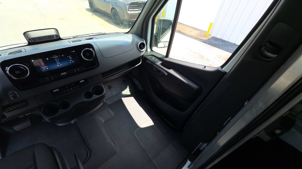 New 2026 Mercedes-Benz Sprinter 4500 image 26