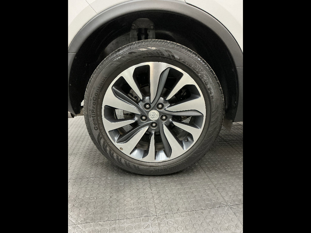 Used 2022 Buick Encore Preferred w/ Safety Package image 34