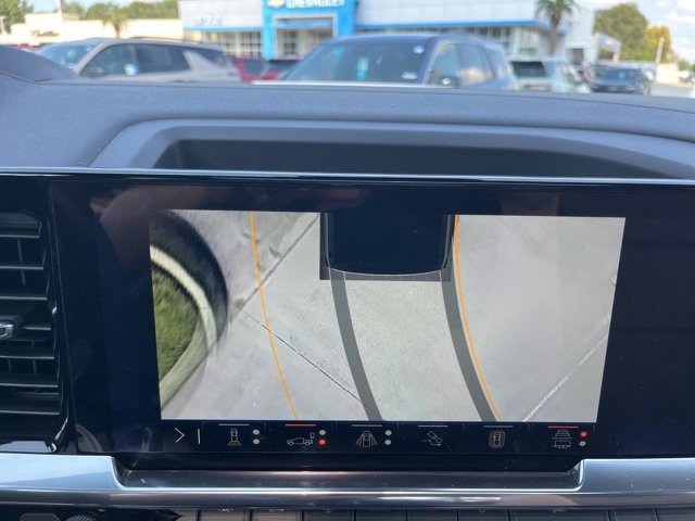 Used 2025 Chevrolet Silverado 1500 High Country w/ Technology Package image 33