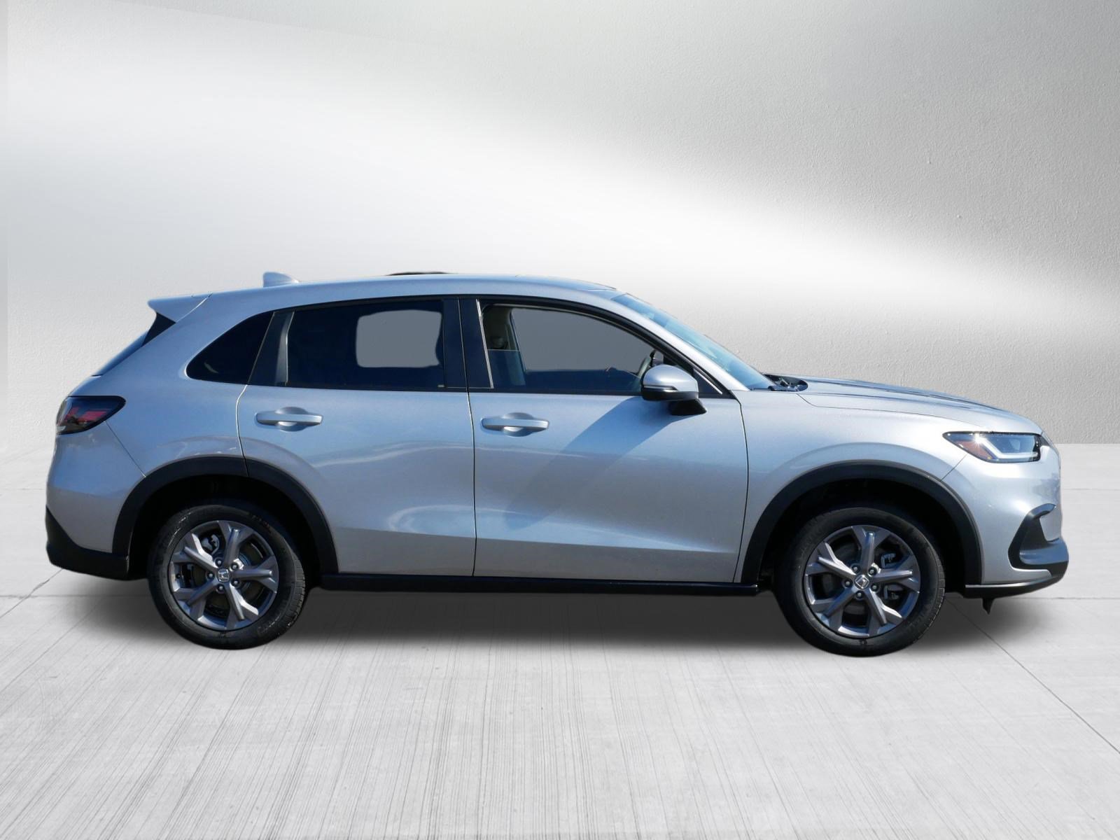 Certified 2026 Honda HR-V LX image 8