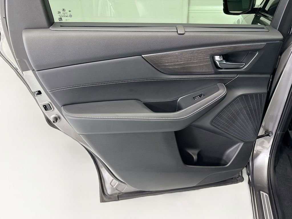 Used 2023 Acura MDX SH-AWD w/ Advance Package image 26