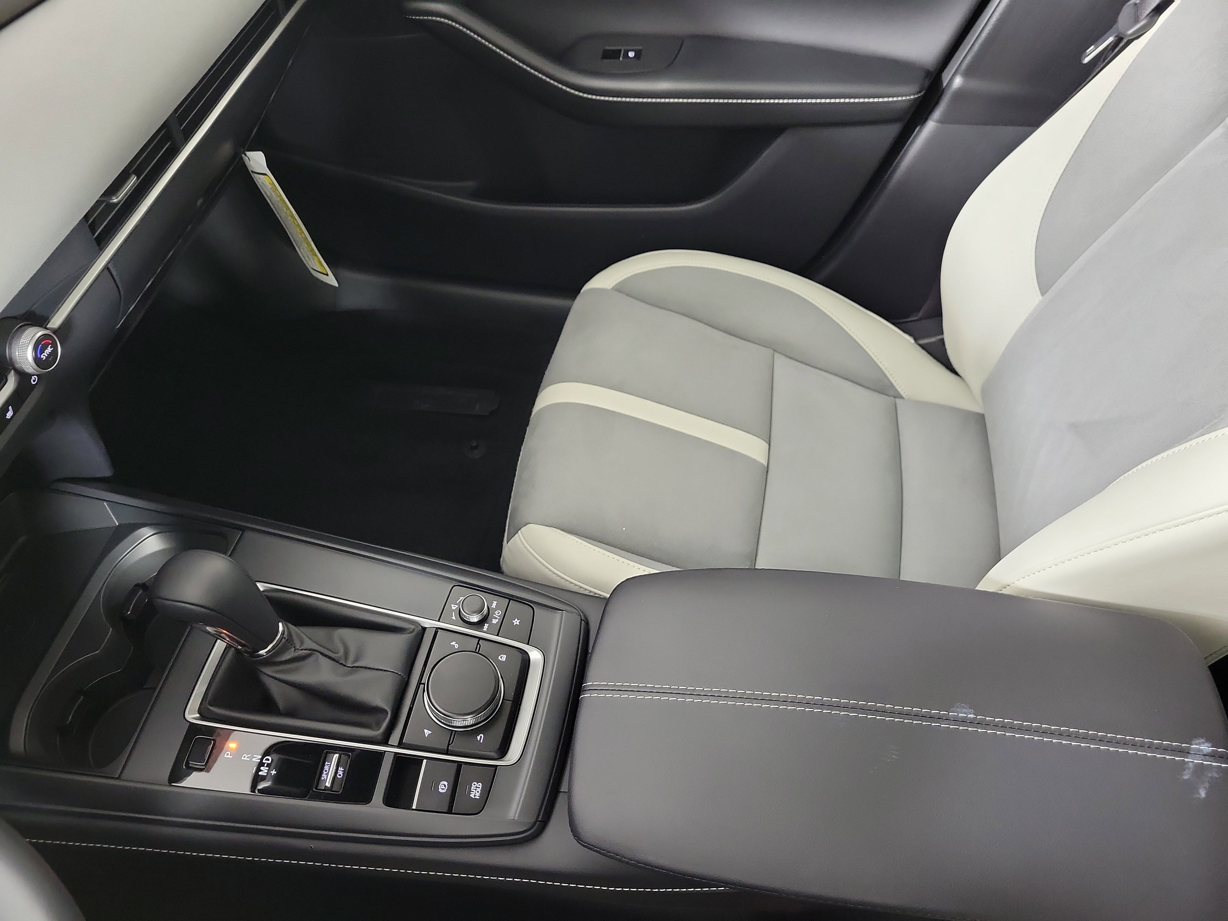 New 2026 MAZDA CX-30 Aire Edition image 25