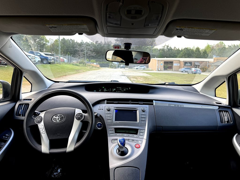 Used 2013 Toyota Prius Prime Plug-In Hybrid FWD image 11