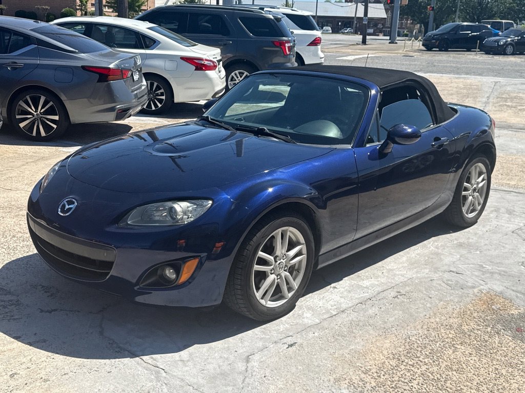 Used 2012 MAZDA MX-5 Miata Sport RWD image 1