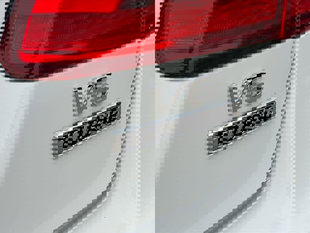 Used 2015 Honda Accord Touring image 7