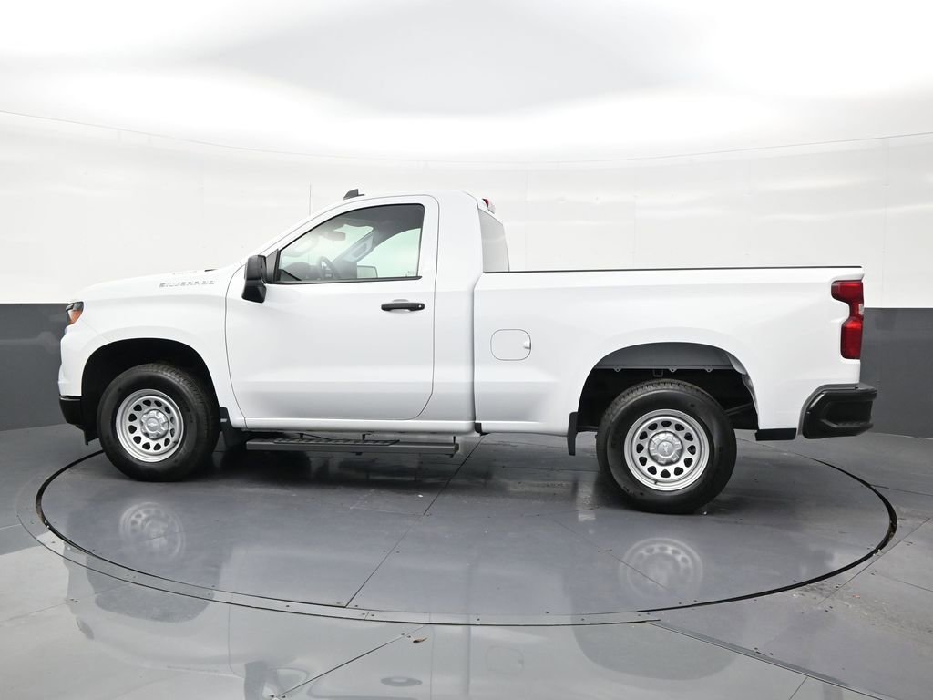 Used 2025 Chevrolet Silverado 1500 W/T w/ WT Value Package RWD image 2