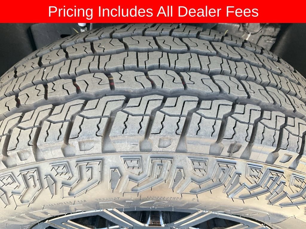 Used 2026 Chevrolet Colorado Trail Boss AWD/4WD image 25
