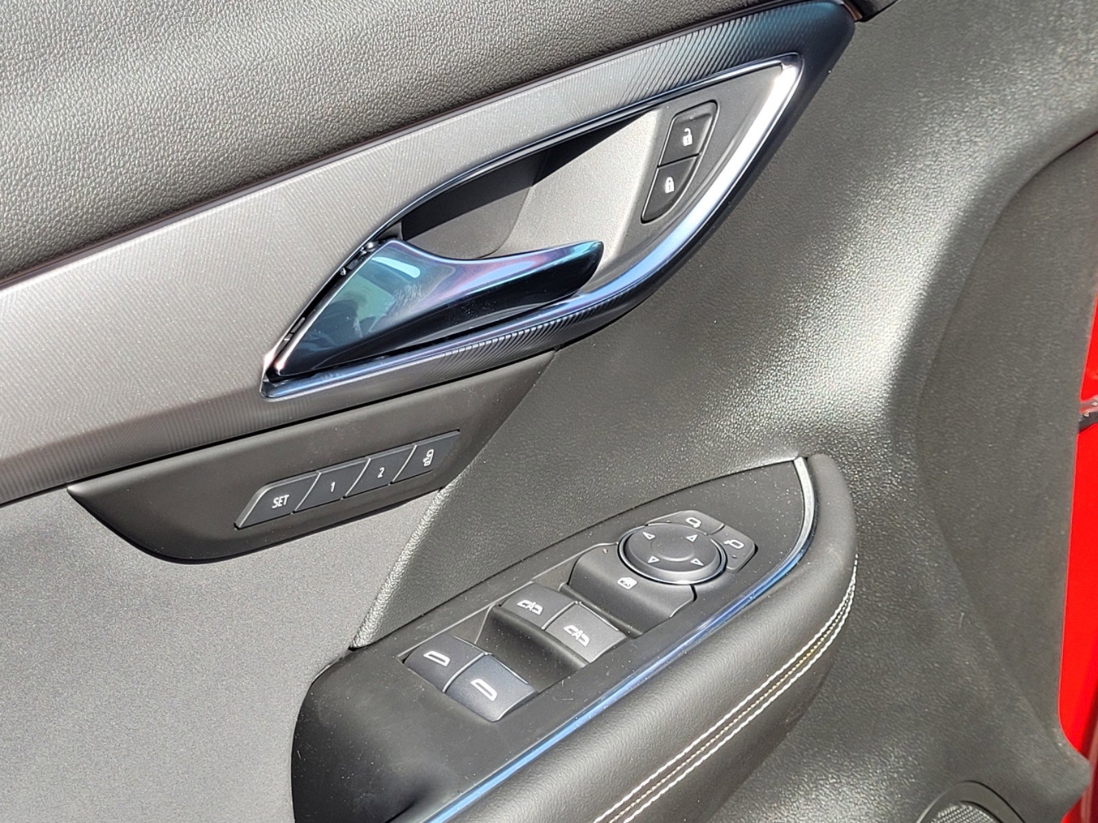 New 2025 Buick Envision Sport Touring image 9