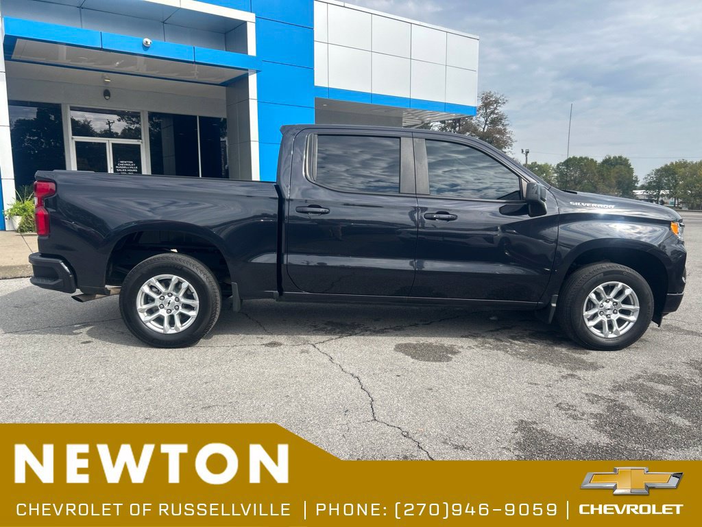 Used 2024 Chevrolet Silverado 1500 RST RWD image 34