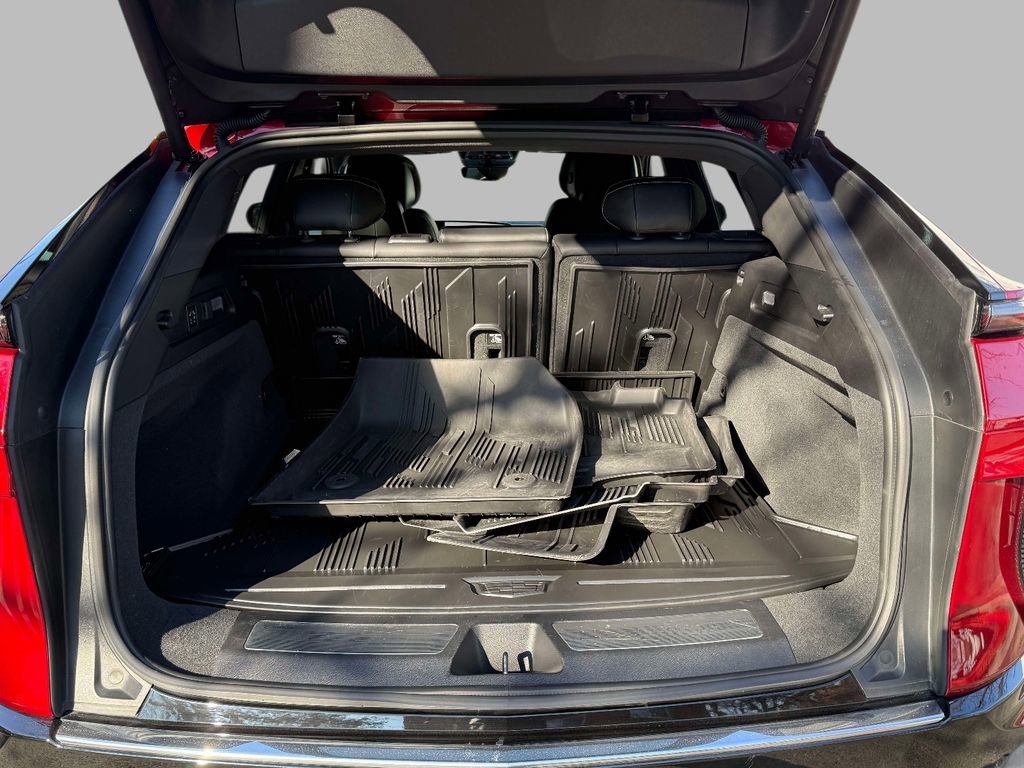 Used 2024 Cadillac Lyriq Luxury w/ LPO, Floor Liner Package image 16