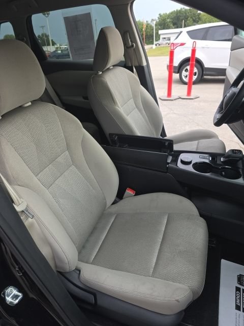 Used 2025 Nissan Rogue SV AWD/4WD image 31