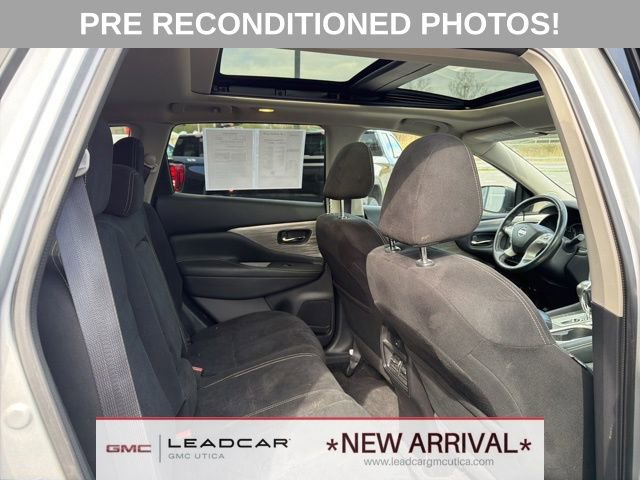 Used 2018 Nissan Murano SV w/ Premium Package AWD/4WD image 13