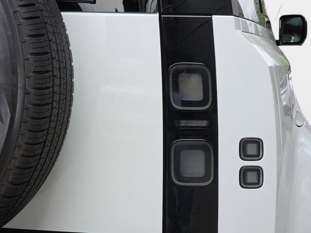New 2026 Land Rover Defender 110 S AWD/4WD image 35