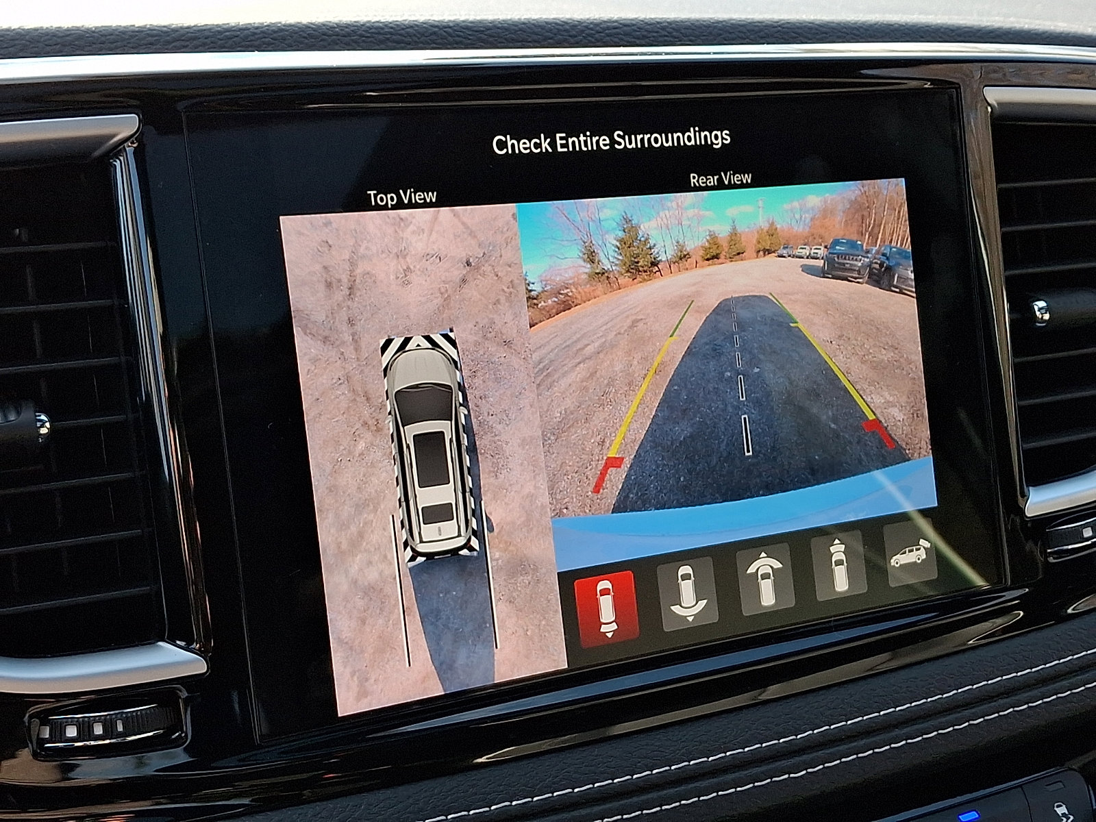 New 2026 Chrysler Pacifica Limited image 13