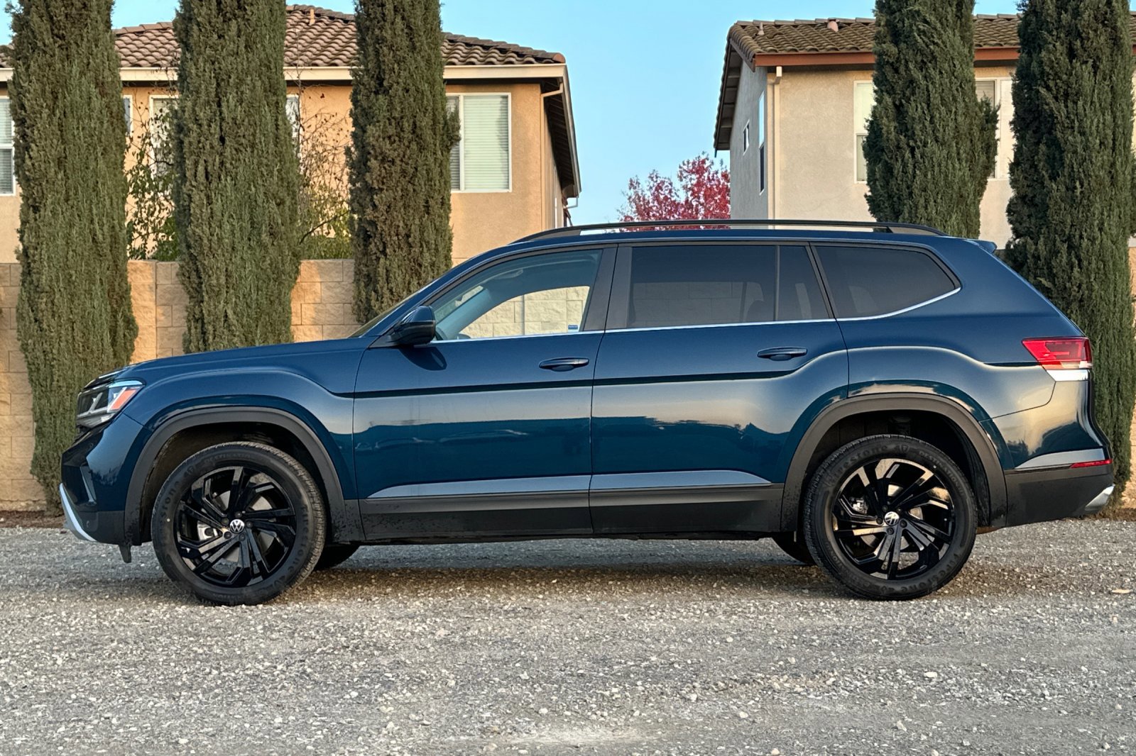 Certified 2022 Volkswagen Atlas SE image 7