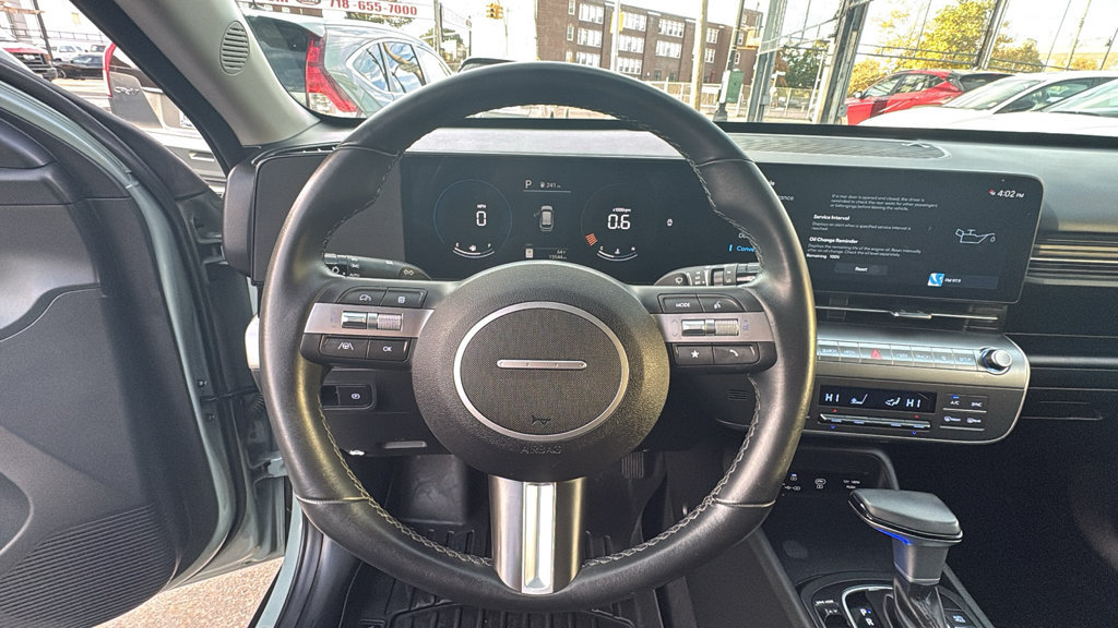 Used 2024 Hyundai Kona SEL AWD/4WD image 16