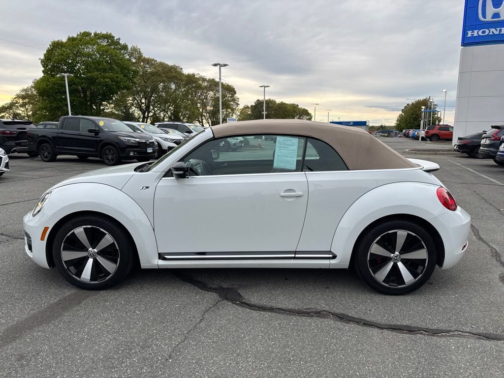 Used 2015 Volkswagen Beetle R-Line FWD image 2