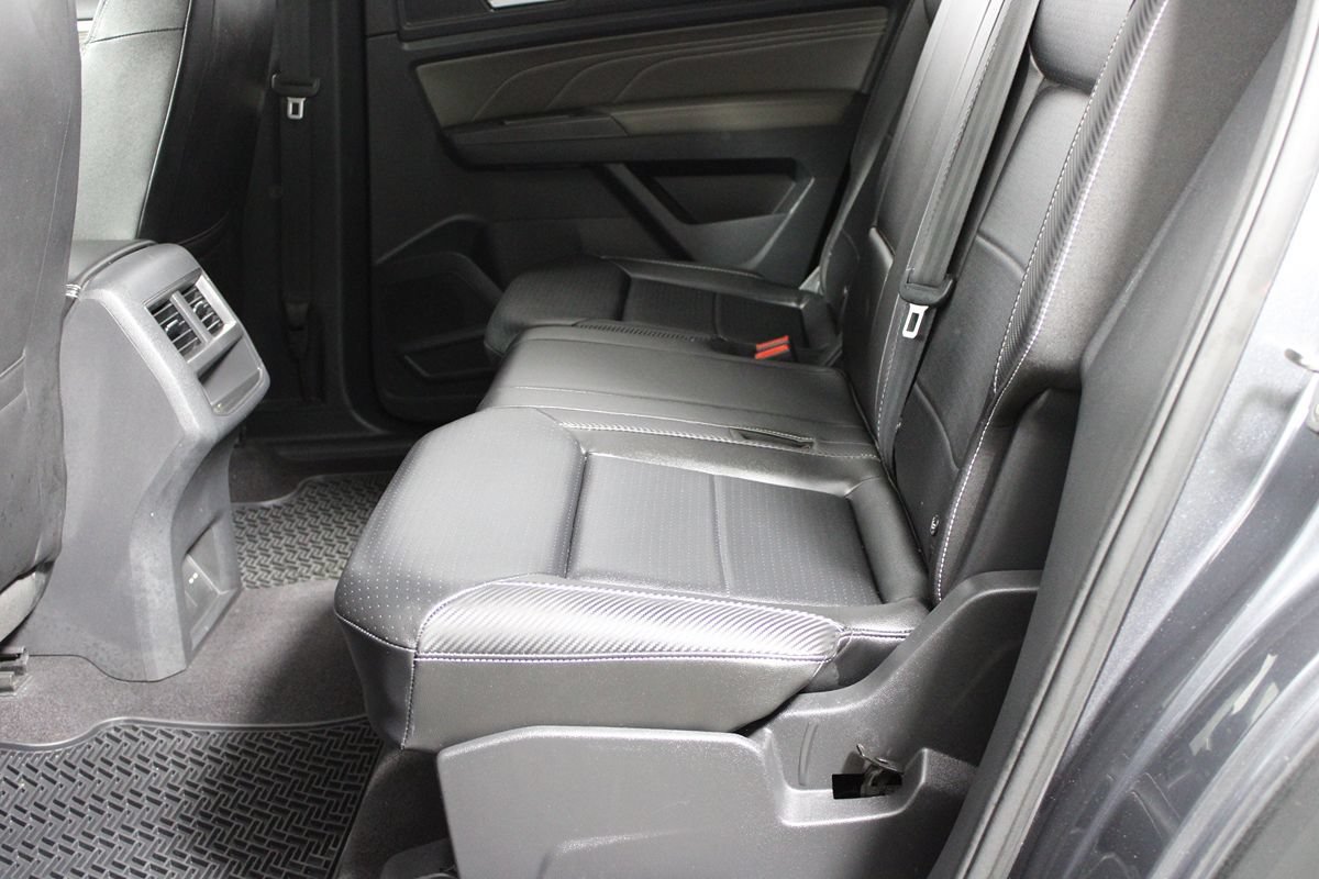 Used 2021 Volkswagen Atlas Cross Sport SE w/ Panoramic Sunroof Package AWD/4WD image 39
