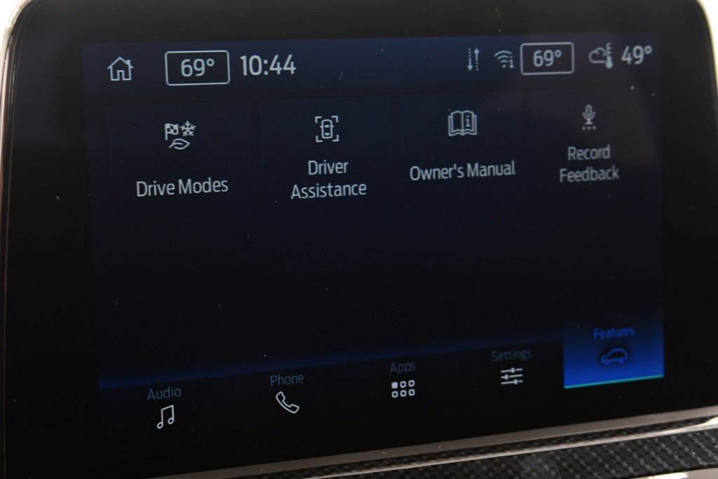 New 2025 Ford Escape ST-Line w/ Cold Weather Package image 28