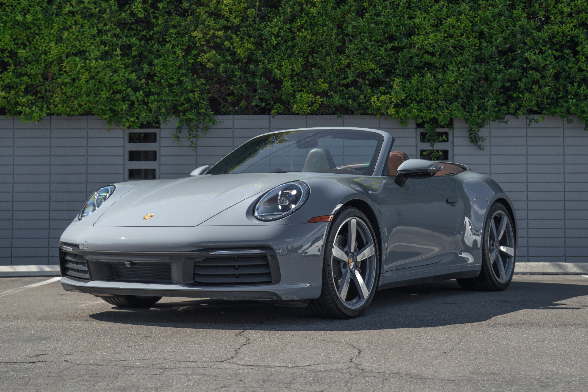 Used 2024 Porsche 911 Carrera image 18
