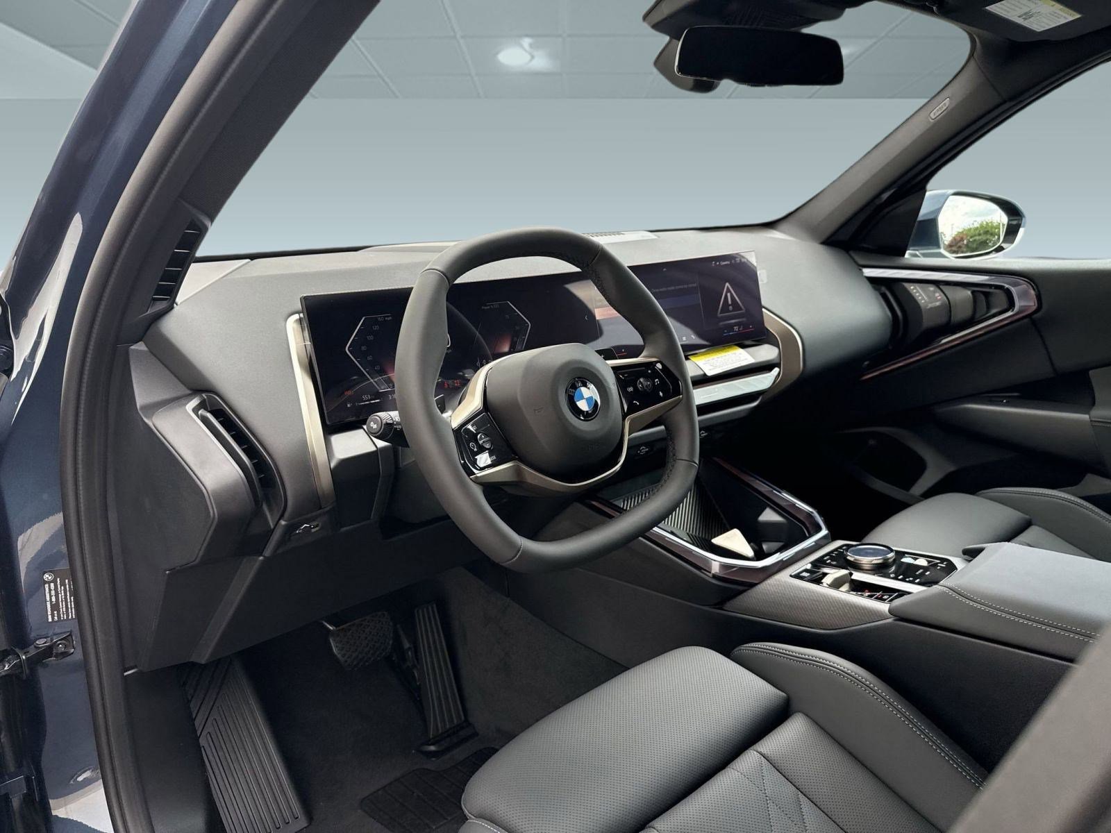 New 2025 BMW X3 xDrive30i w/ Convenience Package image 4