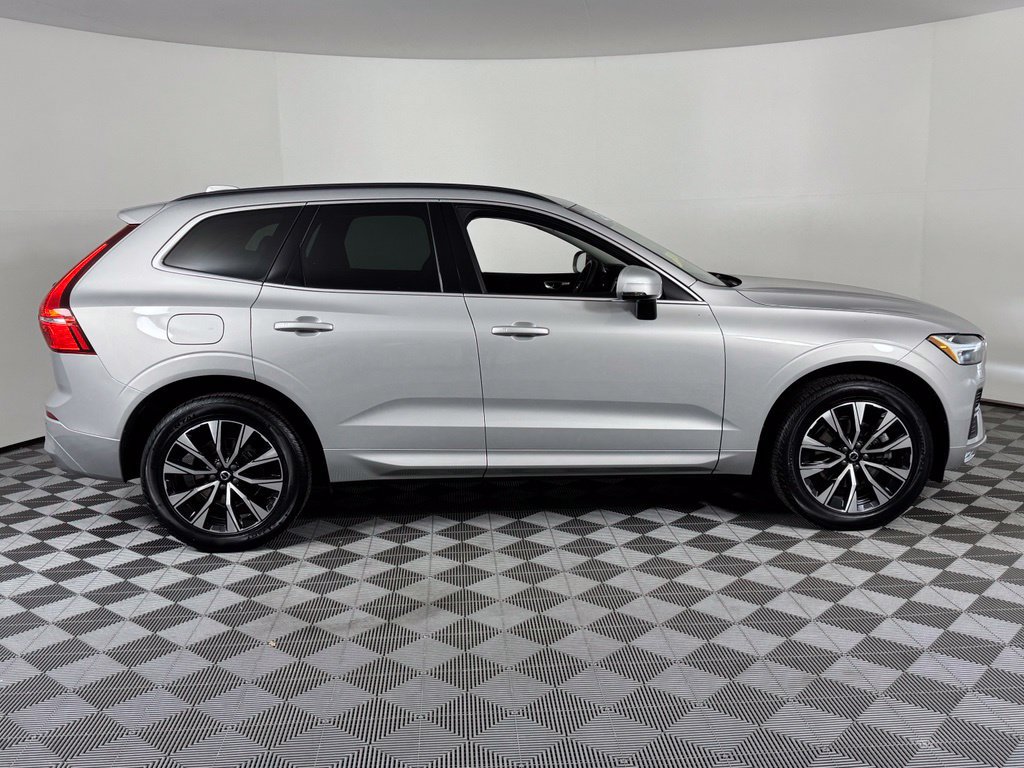 Certified 2023 Volvo XC60 B5 Core w/ Climate Package AWD/4WD image 5