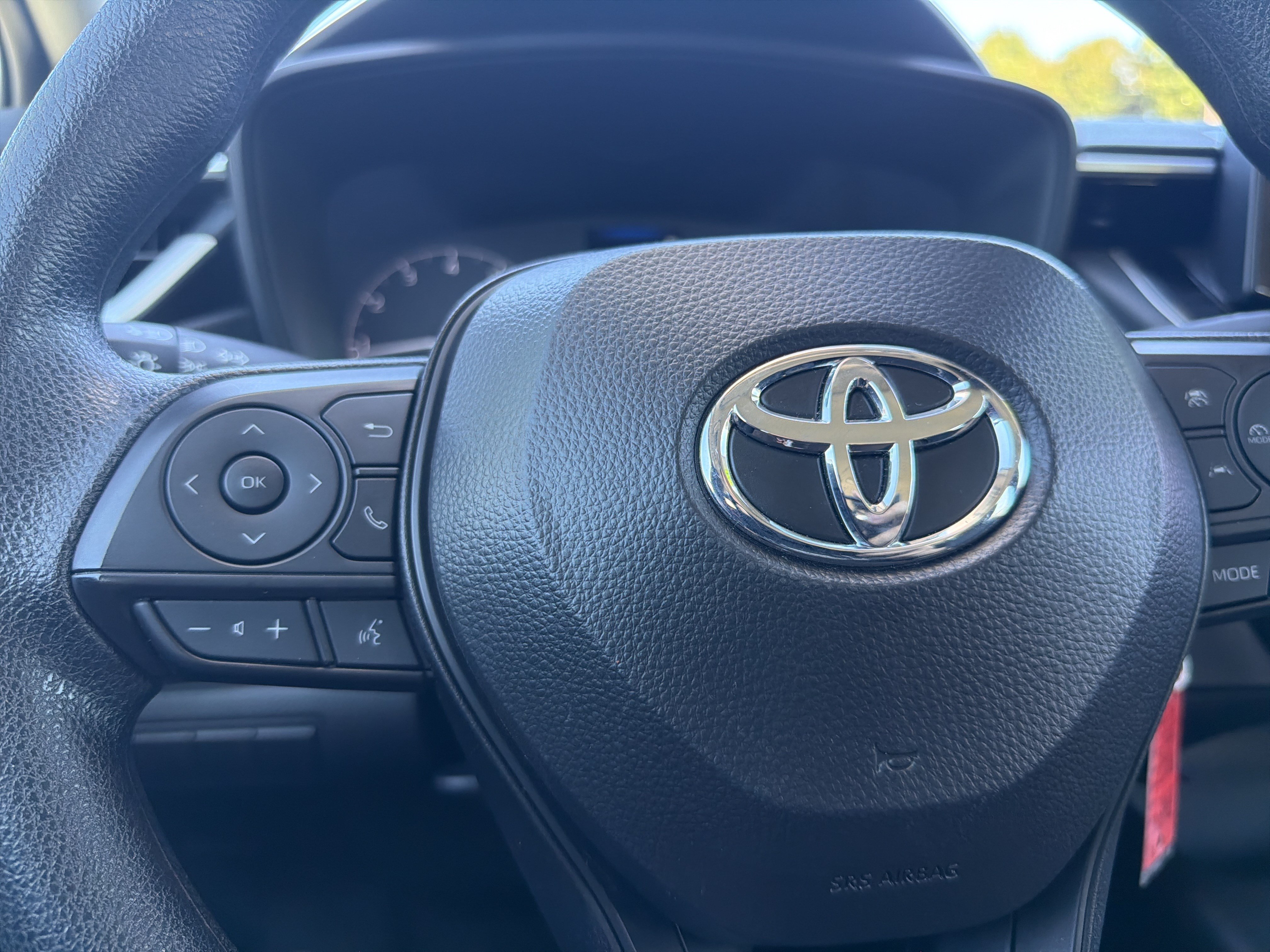 Certified 2024 Toyota Corolla LE FWD image 11