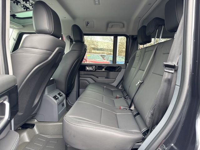 New 2025 INEOS Grenadier Fieldmaster Edition image 22