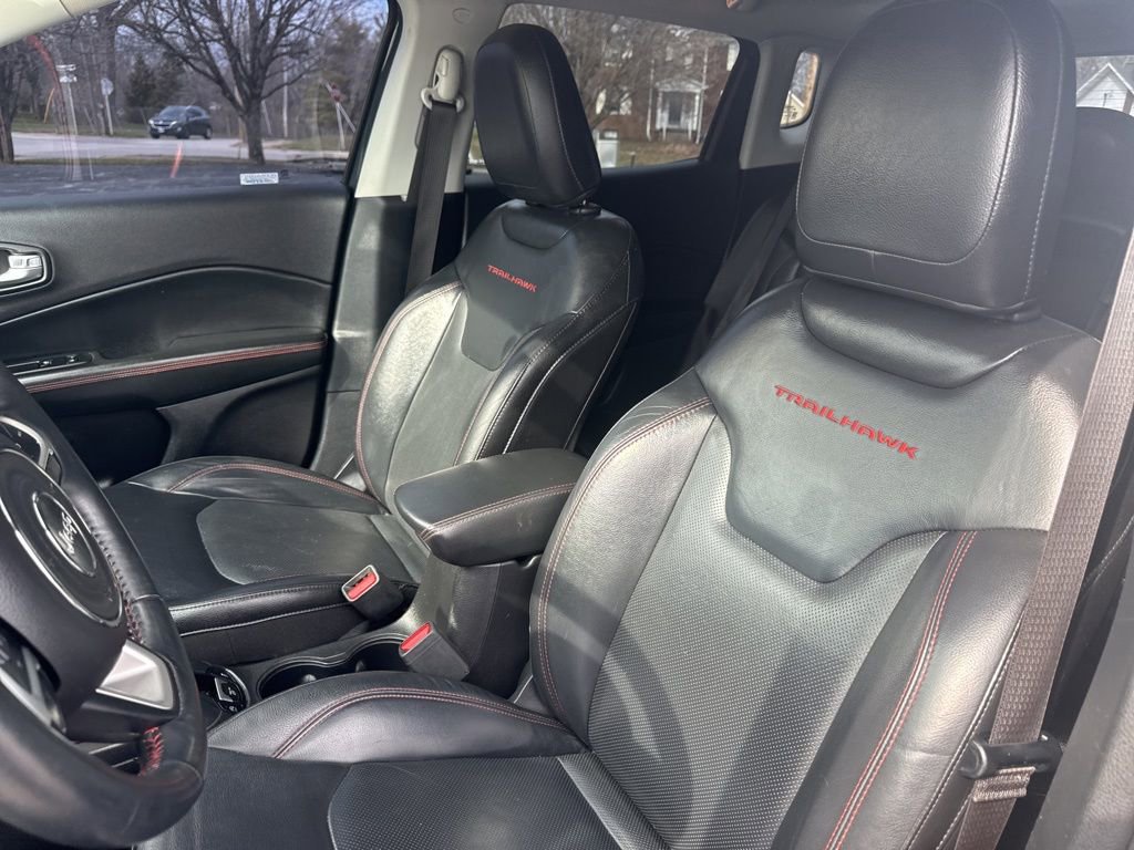 Used 2018 Jeep Compass Trailhawk w/ Leather Interior Group image 16
